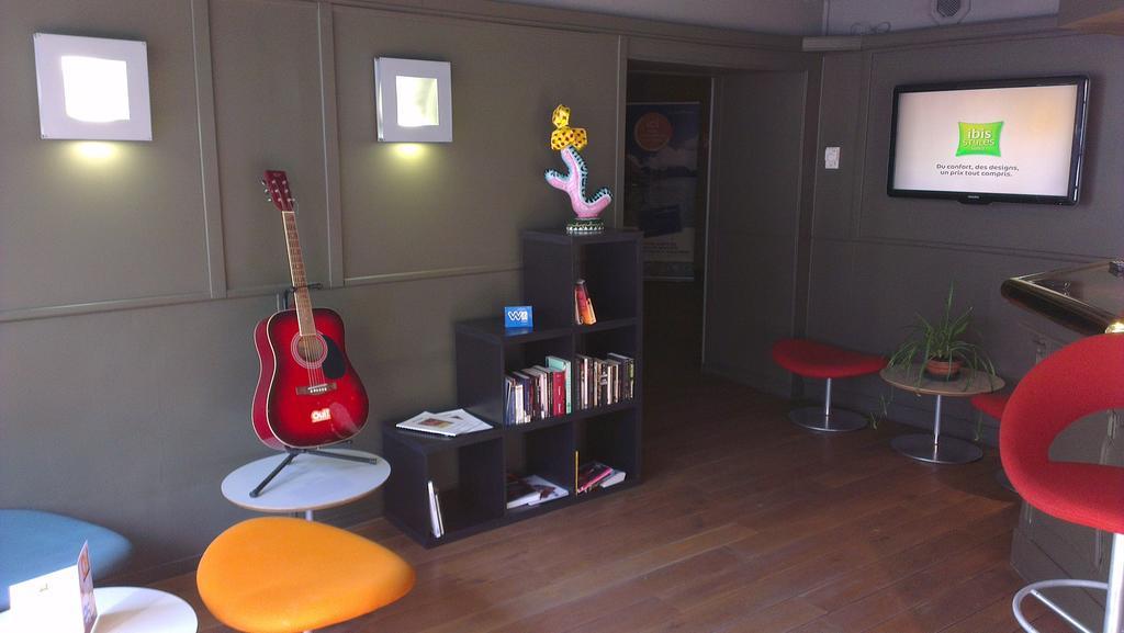 Hotel Ibis Styles Amiens Cathedrale Esterno foto