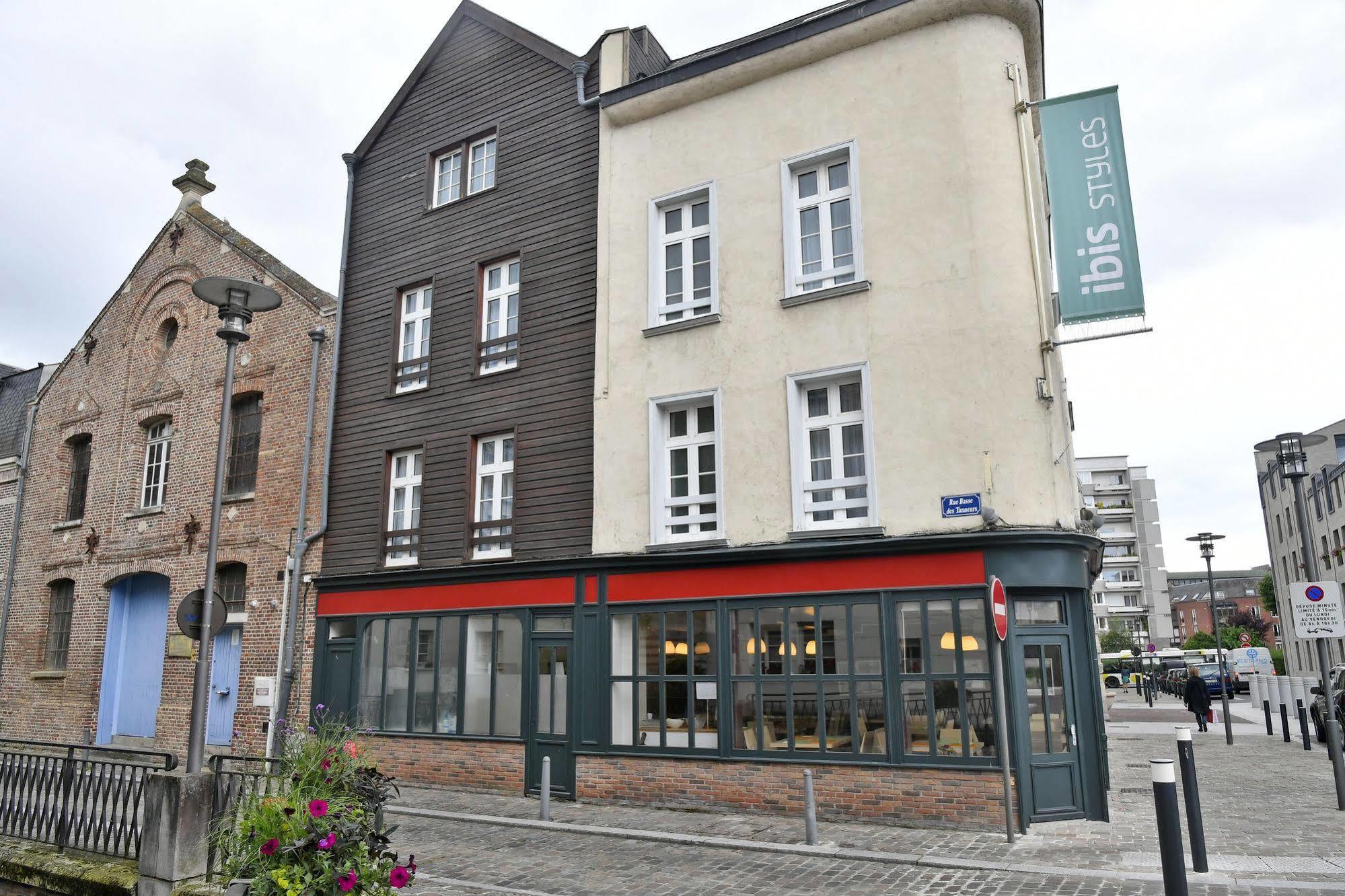 Hotel Ibis Styles Amiens Cathedrale Esterno foto