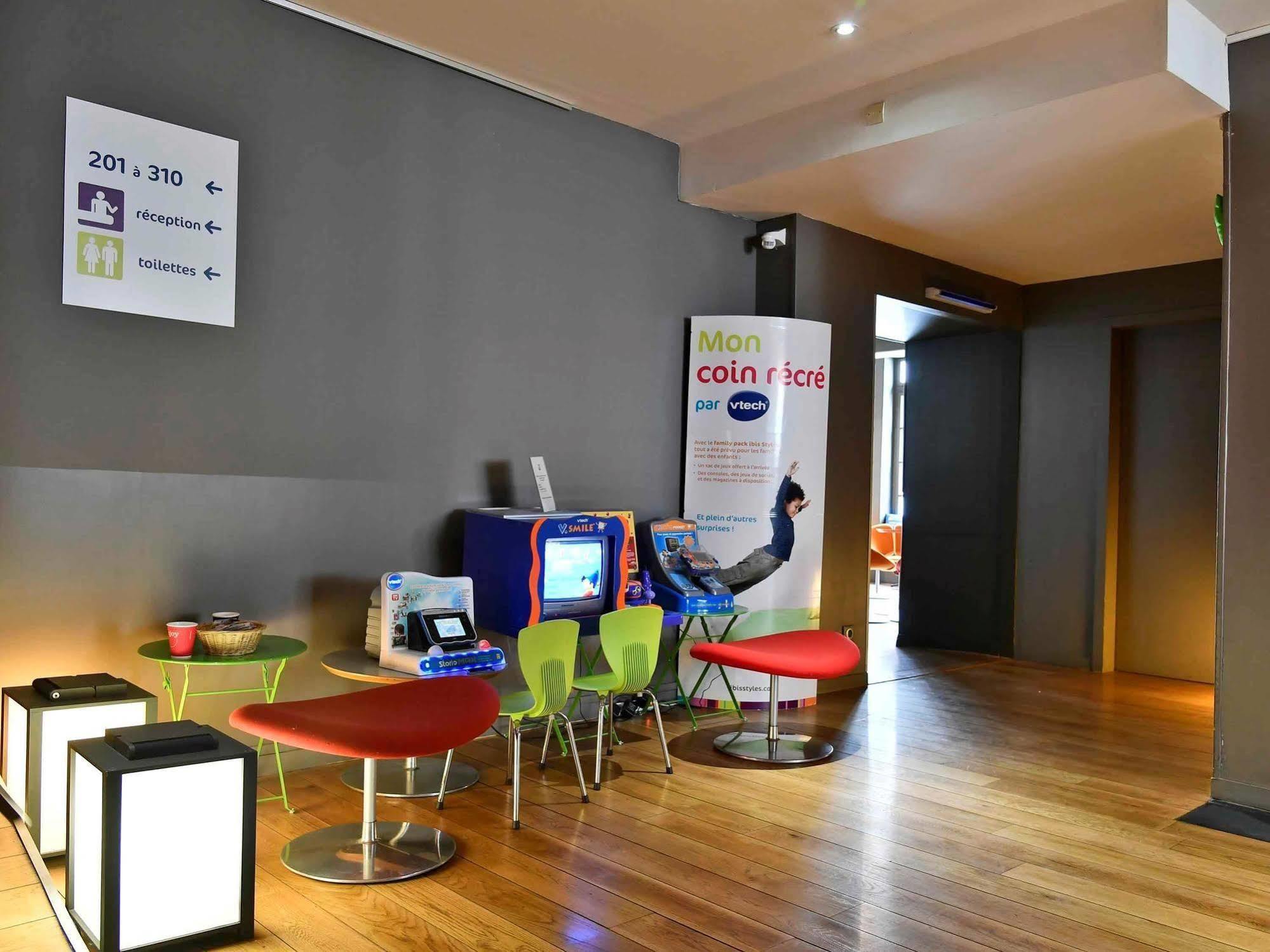 Hotel Ibis Styles Amiens Cathedrale Esterno foto