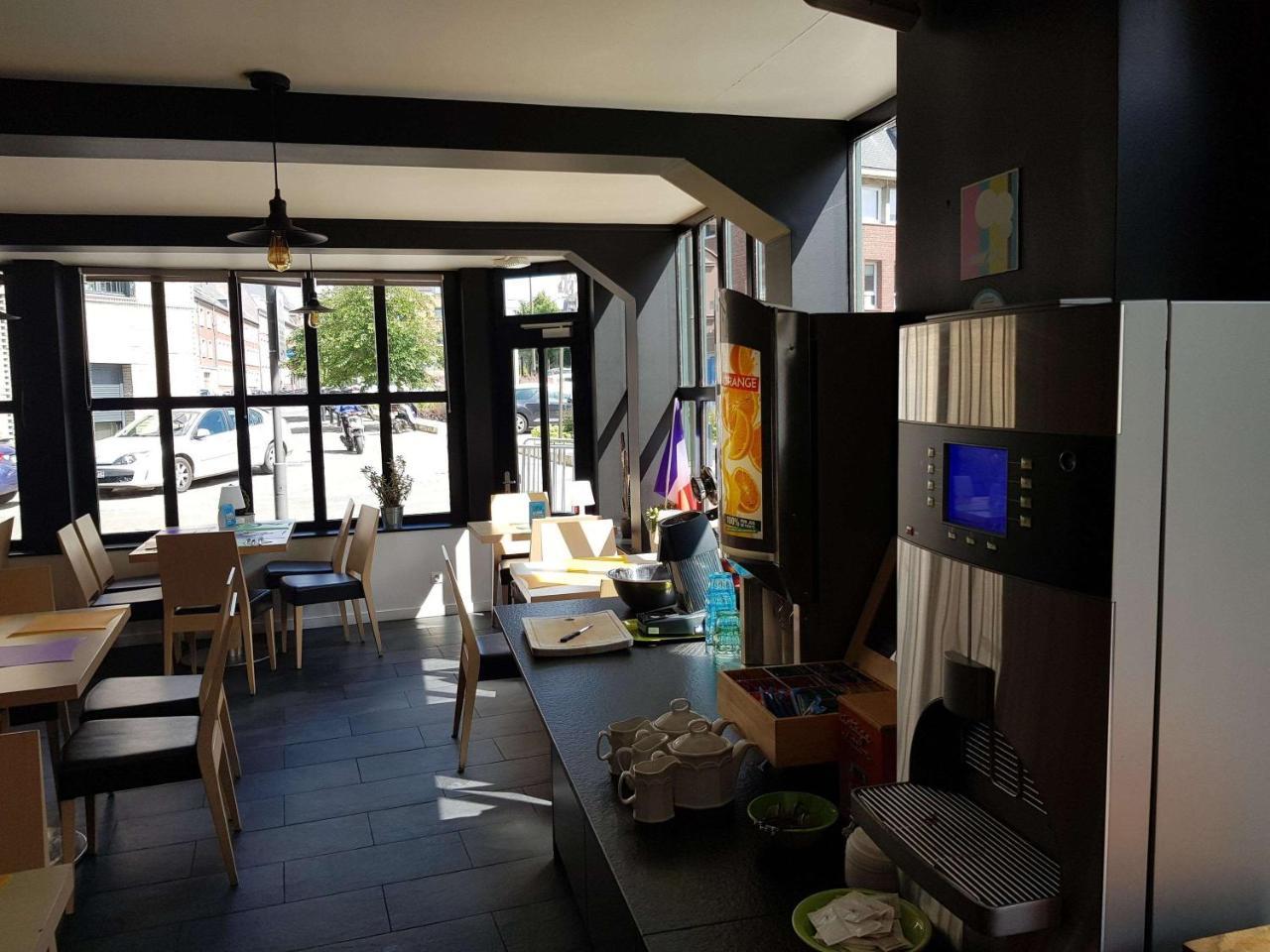 Hotel Ibis Styles Amiens Cathedrale Esterno foto